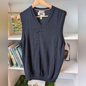 Merino Wool Navy Sweater Vest Size Medium Preppy Teacher Dark Academia
